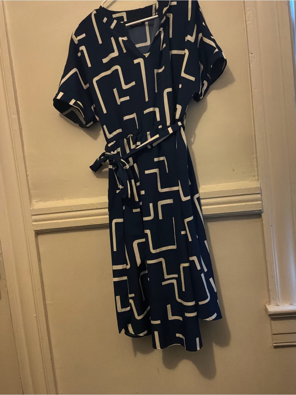 BloomChic Navy and White Geometric Wrap Midi Dress